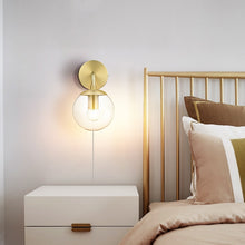 Load image into Gallery viewer, Brushed Brass/Clear
