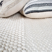 Load image into Gallery viewer, Coconut Cream/6&#39;x9&#39;
